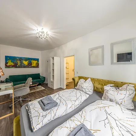 Lv Hauptbahnhof Halle