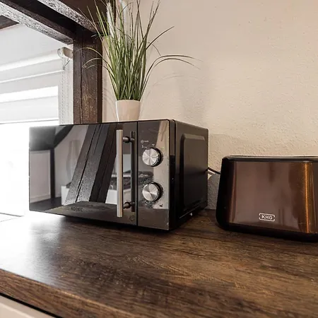 Lv Hauptbahnhof Halle *